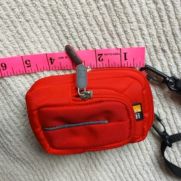 Digital Camera Case - Picture 9 of 9